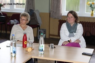 Andrea Lübcke (MdB) und Antje Töpfer (Co-Sprecherin KV Havelland) Andrea Lübcke (MdB) und Antje Töpfer (Co-Sprecherin KV Havelland)