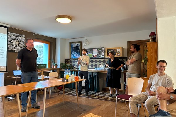 KMV in Wustermark, die Agenda für den Abend wird vorgestellt