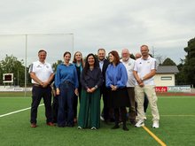 Sommertour, Pegah Edalatian beim Besuch in Brieselang, Foto: Grüne HVL