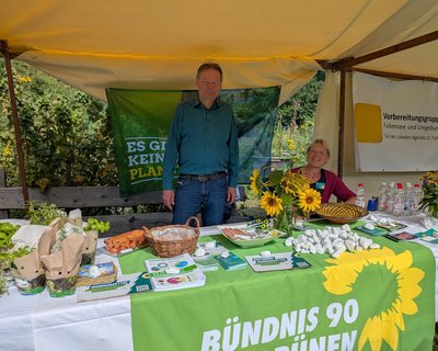 Grüner Stand beim Stadtfest Falkensee