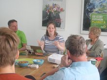 Dr. med. Andrea Nakoinz erläutert das Thema Hitzeschutz, Foto: Grüne HVL