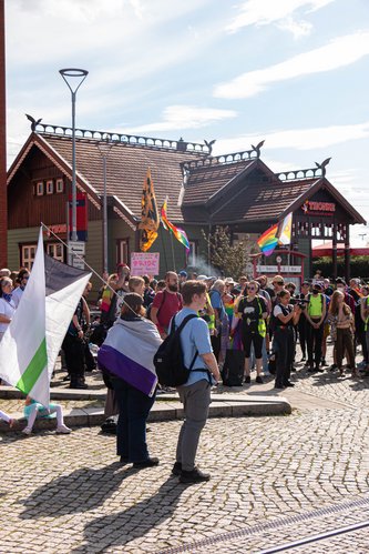 CSD Rahtenow - Sammeln am Bahnhof zum CSD