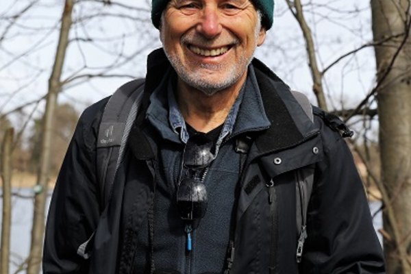 Dr. Ernst Paul Dörfler beim Rundgang um den Falkenhagener See