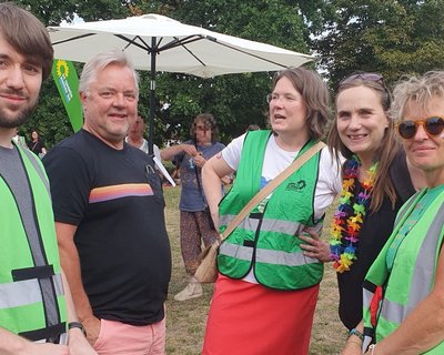 Paul, Till, Andrea, Anne und Antje, CSD 2025, Foto: Grüne HVL