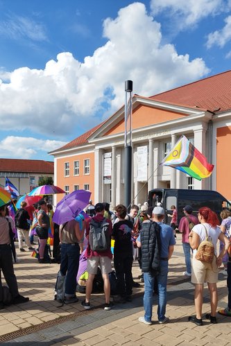 CSD Rathenow CSD Rahtenow - Kundgebung vor dem Kulturzentrum
