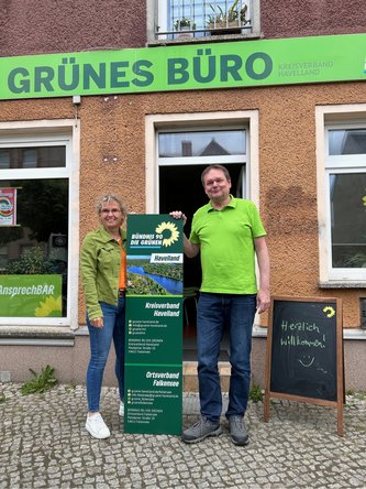  In der Pause: Fotosession, Antje und Frank, Klausurtagung, Foto: Grüne Havelland