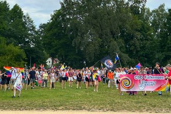 Ankunft des CSD auf der Festwiese, Foto: Grüne HVL