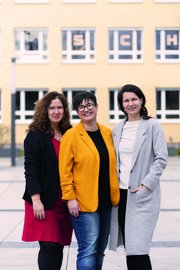 Sabrina Wiedicke, Julia Concu, Daniela Burbat